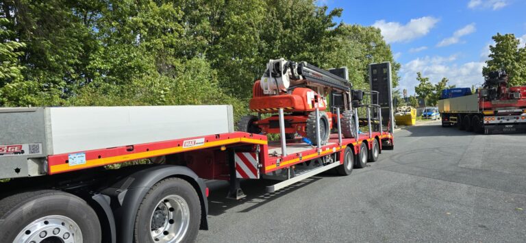 Maschinentransporte bei Leinweber